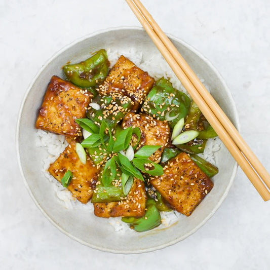 Peppery tofu and green capsicum stir fry
